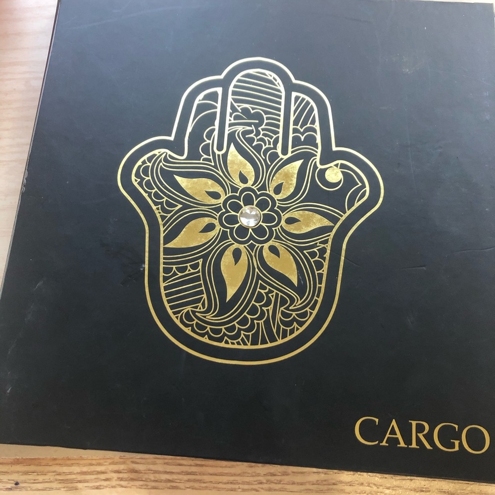 NWOT Cargo hands of hope palette!💚💜🖤❤️💙